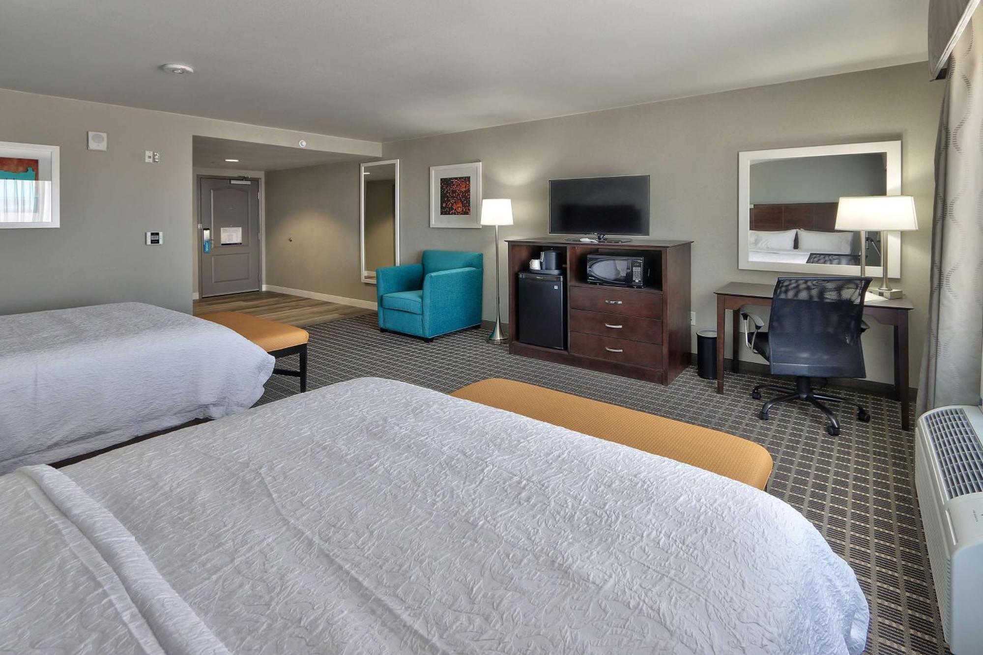 Hampton Inn & Suites Albuquerque Airport Esterno foto